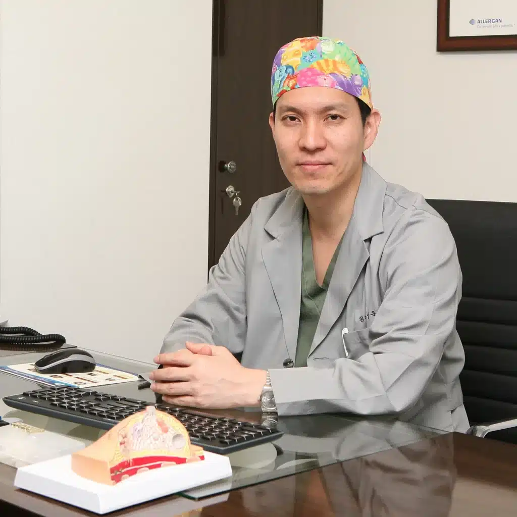 ราคาเสริมหน้าอกเกาหลี ต่างกันอย่างไร? 7 เหตุผลที่หมอบอกตรง ๆ